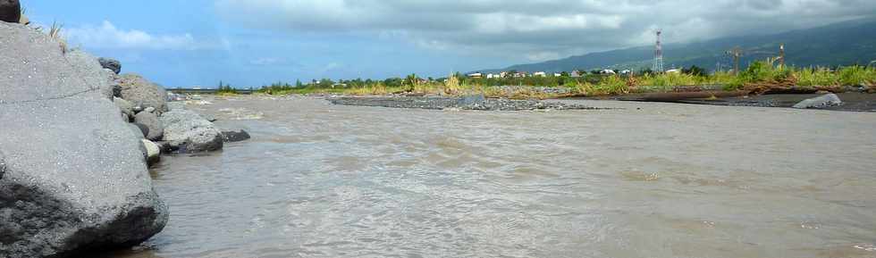 Cyclone Dumile - janvier 2013 - Rivire St-Etienne