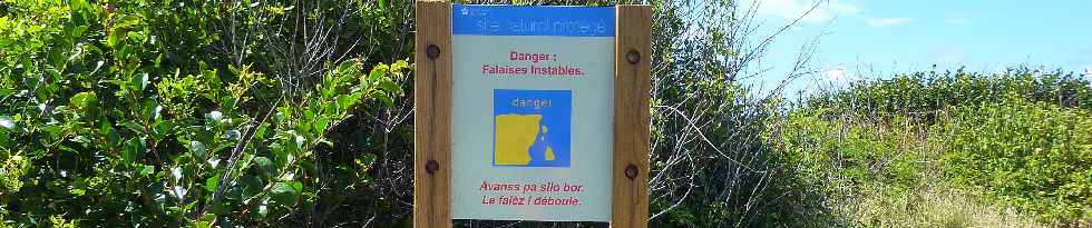 Danger; Falaise instables ...