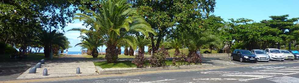 St-Pierre - Jardins de la Plage - Mars 2013