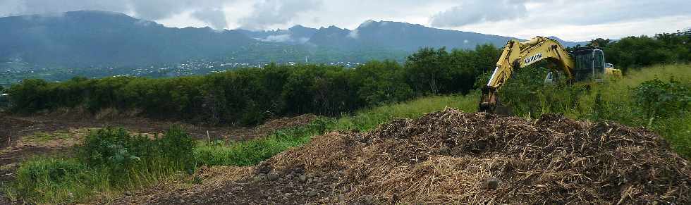 Pierrefonds - chantier de l'interconnexion des primtres irrigus du Bras de la Plaine et du Bras de Cilaos