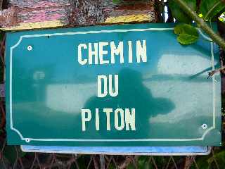 La Rivire Saint-Louis -  Chemin du Piton