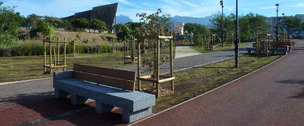 Parc urbain de Ravine Blanche - St-Pierre - Mars 2013