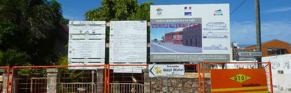 St-Pierre - Mars 2013 - Réhabilitation des entrepôts Kervéguen -