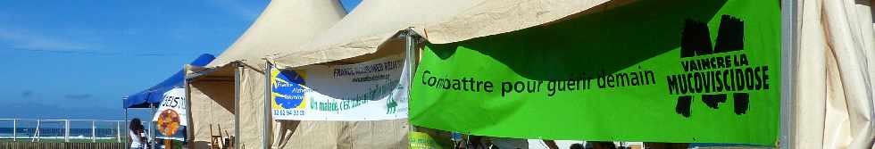 St-Pierre - 7 avril 2013 - Front de mer -  Marche du Lion's Club Réunion Sud - Opération En avant la santé - Village Santé de l'Espace Salahin