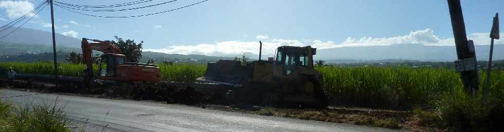 Travaux d'interconnexion des primtres irrigus Bras de la Plaine - Bras de Cilaos - Avril 2013 -