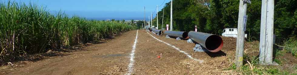 Travaux d'interconnexion des périmètres irrigués Bras de la Plaine - Bras de Cilaos - Avril 2013 -   Larée