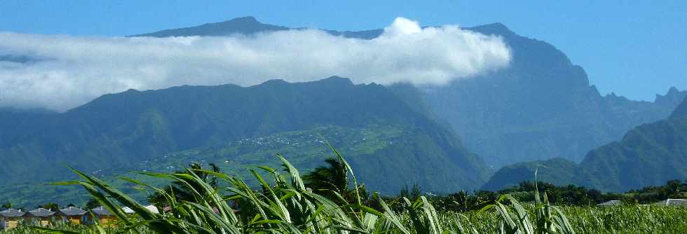 Nuages sur les Makes