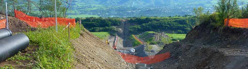 19 mai 2013 - Pierrefonds - Travaux du chantier d'interconnexion des primtres irrigus Bras de la Plaine - Bras de Cilaos