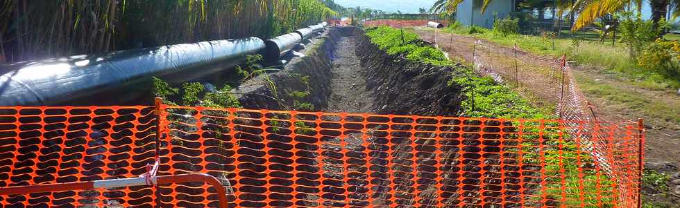 19 mai 2013 - Pierrefonds - Travaux du chantier d'interconnexion des primtres irrigus Bras de la Plaine - Bras de Cilaos