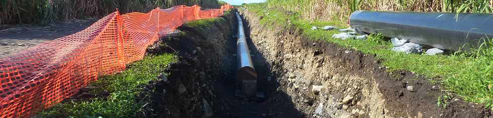 19 mai 2013 - Pierrefonds - Travaux du chantier d'interconnexion des primtres irrigus Bras de la Plaine - Bras de Cilaos