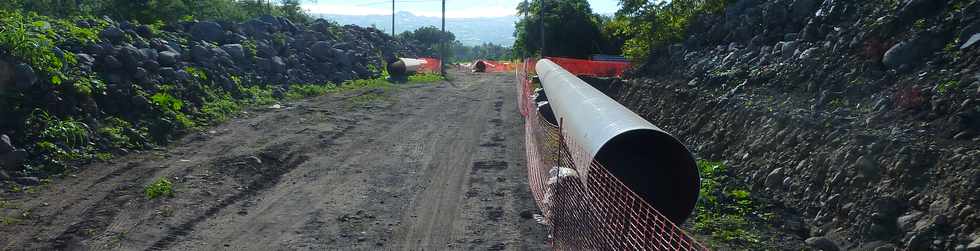 19 mai 2013 - Pierrefonds - Travaux du chantier d'interconnexion des primtres irrigus Bras de la Plaine - Bras de Cilaos