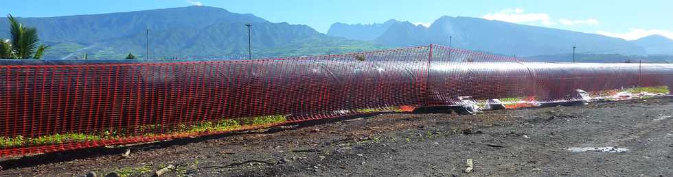 19 mai 2013 - Pierrefonds - Travaux du chantier d'interconnexion des primtres irrigus Bras de la Plaine - Bras de Cilaos