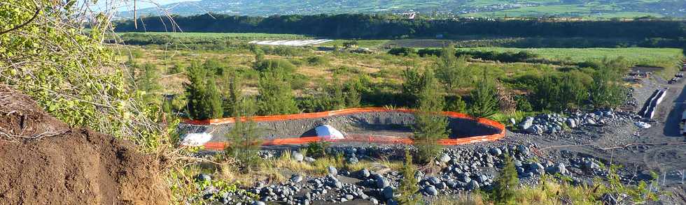 9 juin 2013 - Pierrefonds - Travaux de l'interconnexion des primtres irrigus du Bras de Cilaos et du Bras de la Plaine