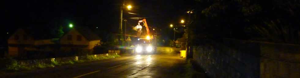 St-Pierre - Ramassage des dchets verts de nuit