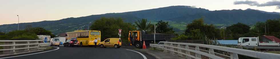 11 juin 2013 - Ouverture du pont sur la rivire St-Etienne -