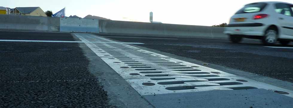 11 juin 2013 - Ouverture du pont sur la rivire St-Etienne - Sens nord-sud