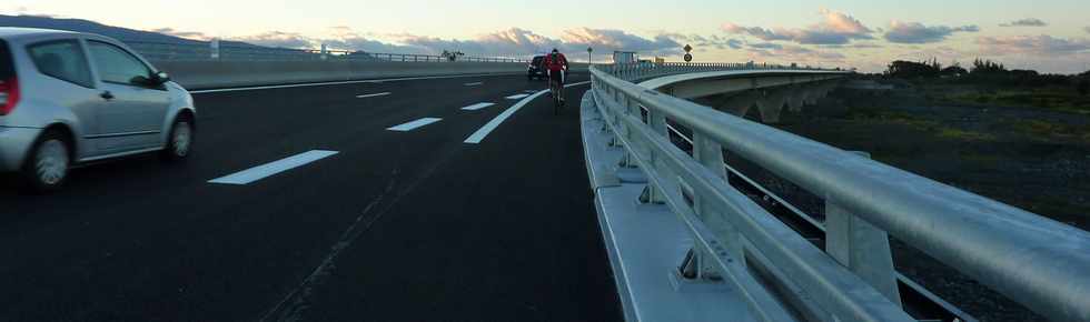 11 juin 2013 - Ouverture du pont sur la rivire St-Etienne - Sens nord-sud