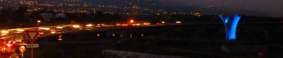 12 juin 2013 - Nouveau pont sur le rivire St-Etienne - Ouverture de la voie sud-nord-