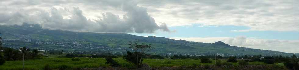 Juin 2013 - St-Pierre - Nuages sur le Sud-est