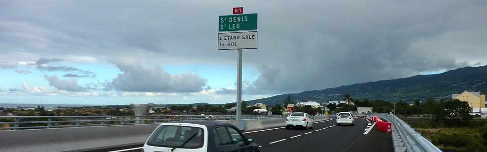 16 juin 2013 - Pont sur la rivire St-Etienne en service