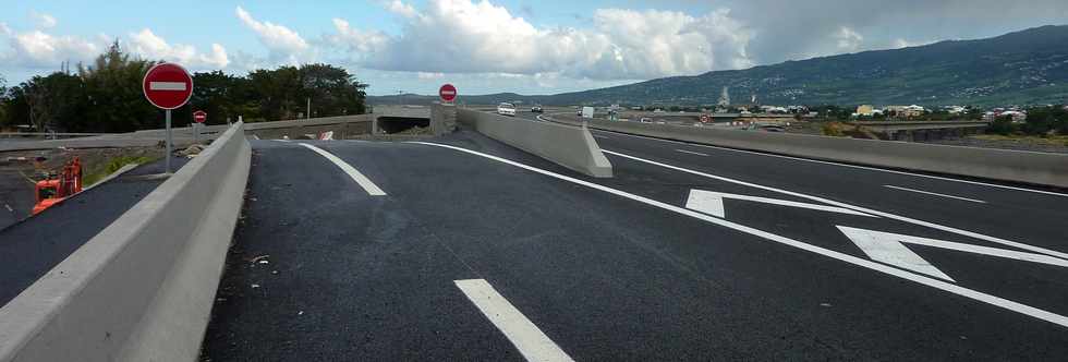 16 juin 2013 - Pont sur la rivire St-Etienne en service -