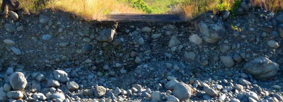 Juin 2013 - Radier du Ouaki - Anciene route