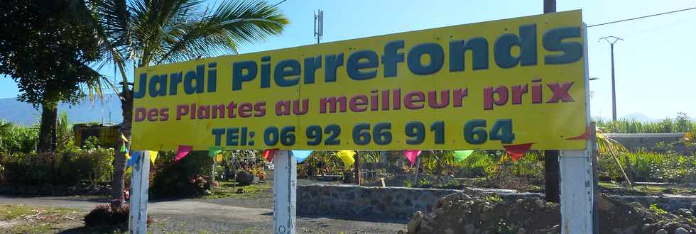 St-Pierre - Jardi Pierrefonds - Des plantes au meilleur prix -