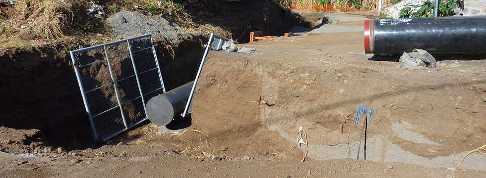 Juillet 2013 - Chantier de l'interconnexion des primtres irrigus - Bois d'Olives