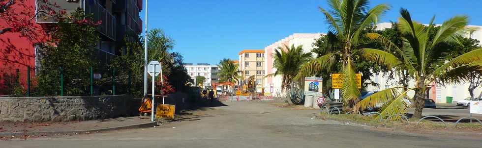 Aot 2013 - Ravine Blanche -St-Pierre - Travaux Rue Albany