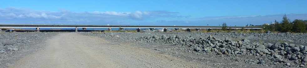 Ponts sur la rivire St-Etienne