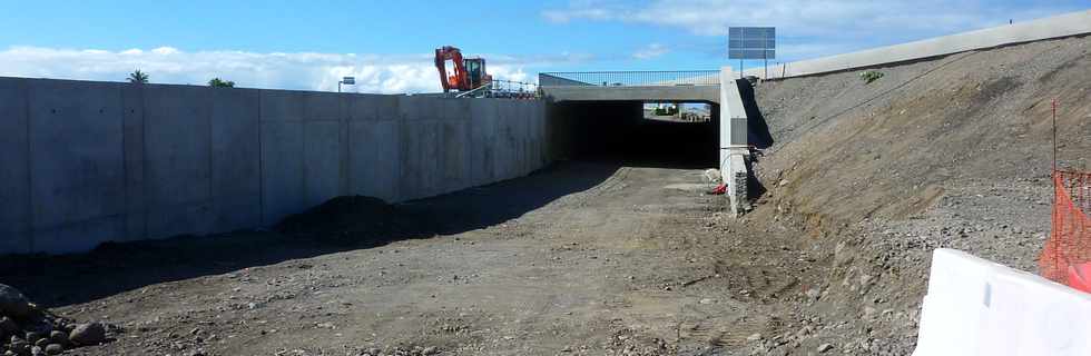 Aot 2013 - Rivire St-Etienne - Chantier du PIPO de rive gauche - TCSP