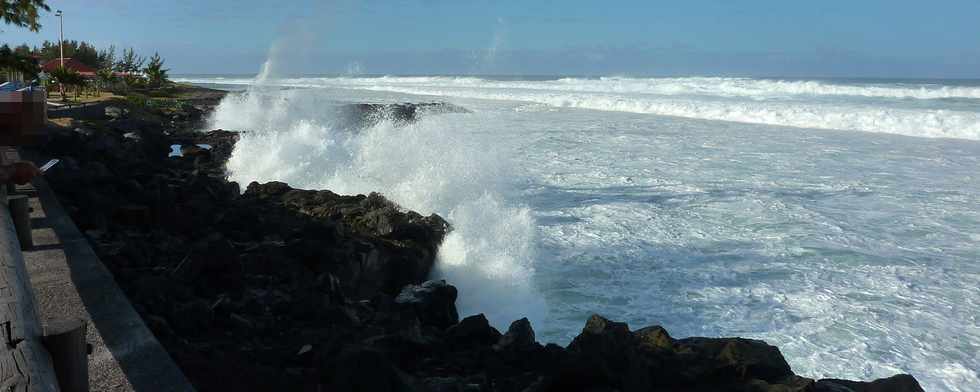 21 aot 2013 - St-Pierre - Houle - Pointe de Ravine Blanche -