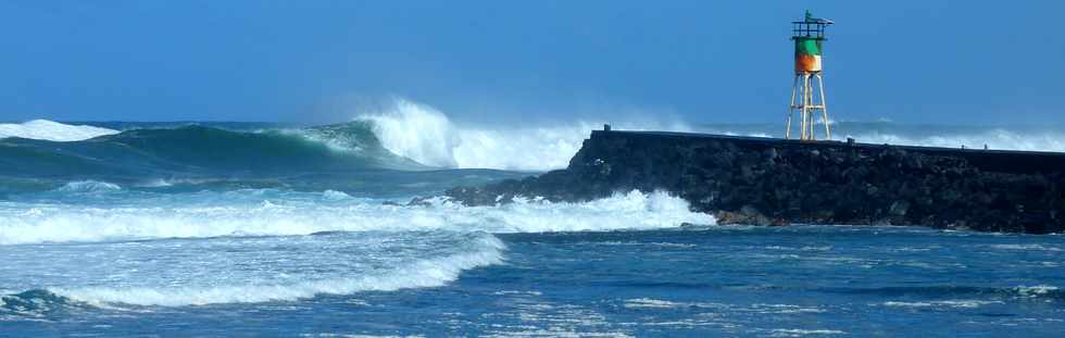 21 aot 2013 - St-Pierre - Houle - Terre Sainte