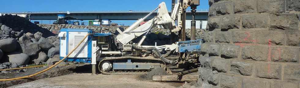 Sept 2013 - Rivire St-Etienne - Ancien pont amont - Travaux de confortement pile P5