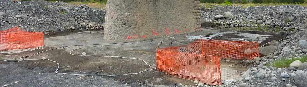 Nov 2013 - Rivire St-Etienne - Pont amont - Travaux de confortement de piles -