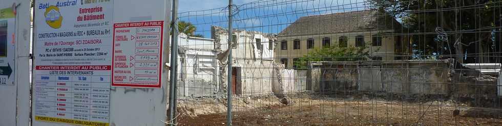 St-Pierre - construction de 4 magasins en RDC + bureaux au R + 1 par la SCI ZOAISORA