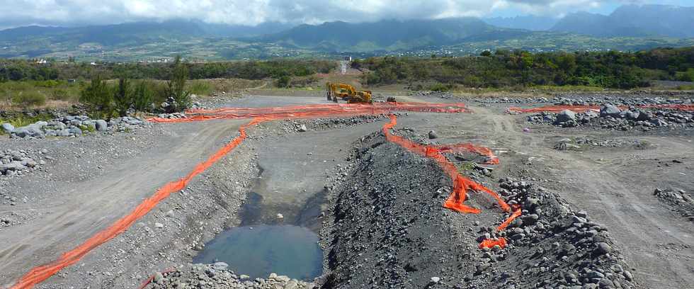 10 nov 2013 -  Chantier interconnexion - Passage de la rivire St-Etienne -