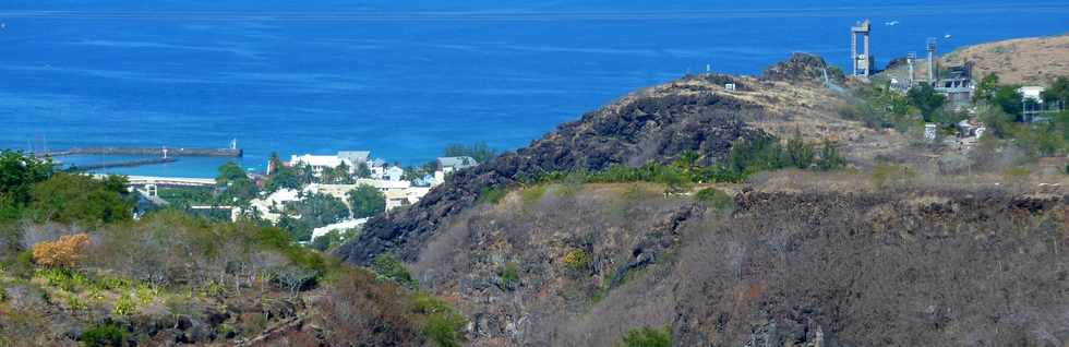 A pied,  vlo sur la route des Tamarins ... Opration route libre 17 novembre 2013 -