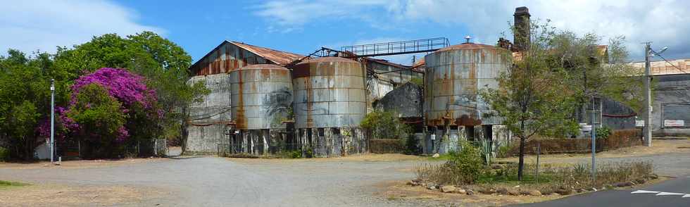 24 nov 2013 - Pierrefonds - Ancienne usine sucrière - cuves à mélasse
