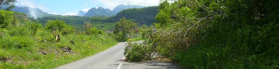 16 janvier 2014 - Rfection du radier du Ouaki aprs Bjisa -