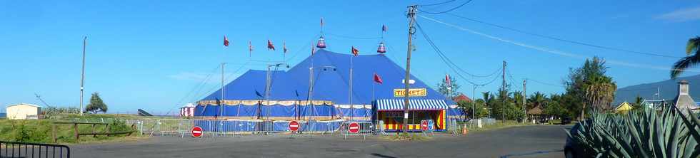 Janvier 2014 - St-Pierre - Magic circus of Samoa