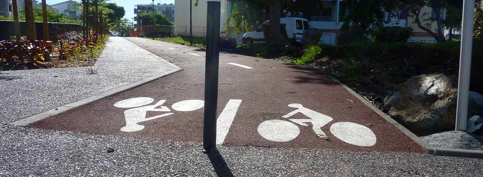 7 fvrier 2014 - St-Pierre - Ravine Blanche - Piste cyclable