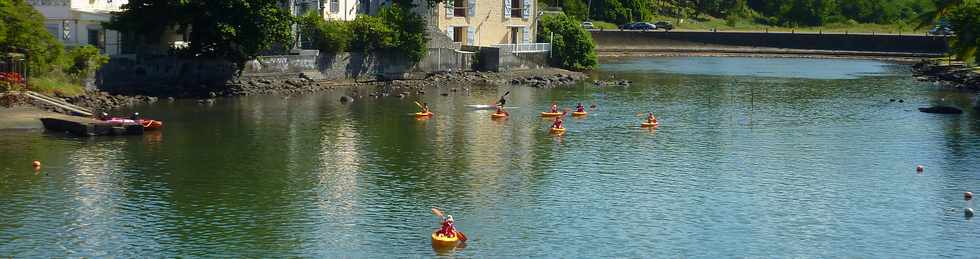 19 mars 2014 - St-Pierre - Kayaks sur la rivière d'Abord