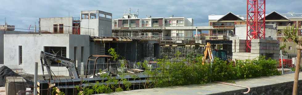 30 mars 2014 - St-Pierre - Chantier nouvelle cole de Ravine Blanche