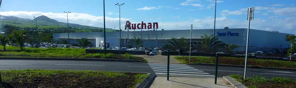 6 avril 2014- St-Pierre - Auchan
