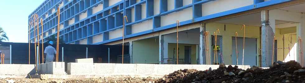 14 avril 2014 - St-Pierre - Travaux Ecole Raphal Barquissau -