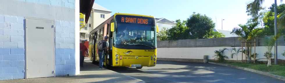 25 avril 2014 - Gare routire de St-Paul