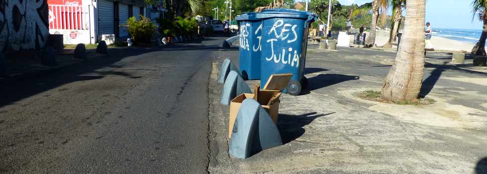 9 mai 2014 - St-Gilles  vlo - Boucan Canot - Poubelles