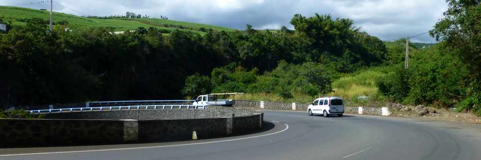 9 mai 2014 - St-Paul - Pont sur la ravine du Bernica