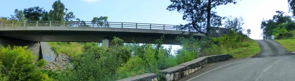 15 mai 2014 - St-Paul - Pont sur la ravine St-Gilles